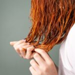 Como Cuidar da Hidratação dos Cabelos com Cosméticos Naturais e Multifuncionais